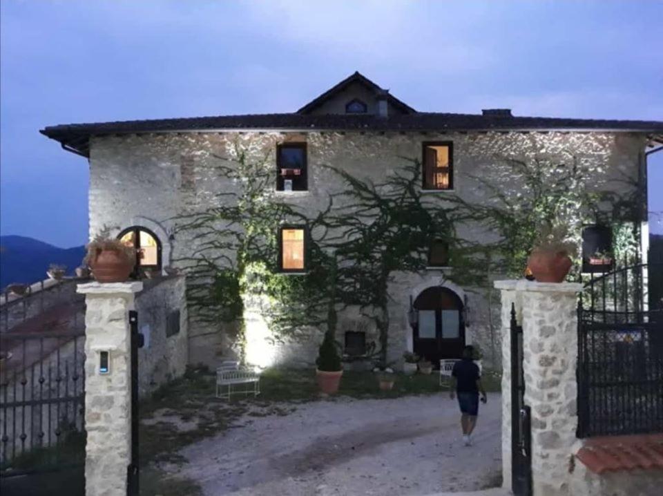 Dimora Di Charme Villa Sant'Erasmo Fumone Exterior foto