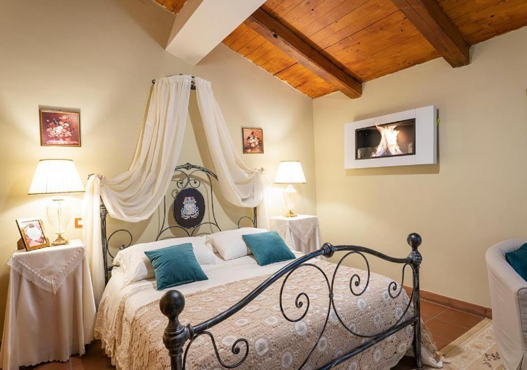 Dimora Di Charme Villa Sant'Erasmo Fumone Exterior foto